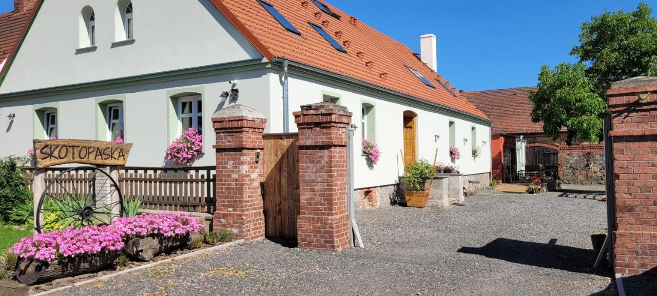 Skotopaska Skape Exterior photo